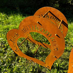 Holzlager „Herz Willkommen”