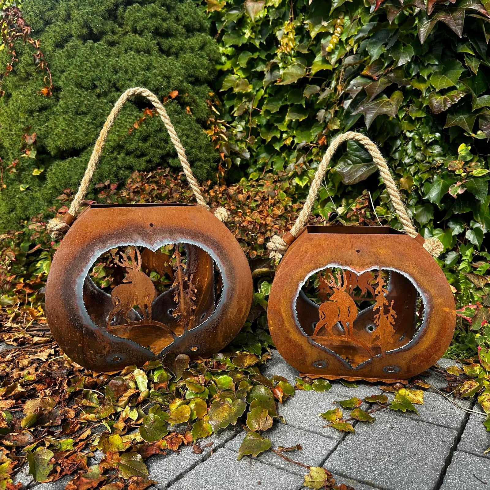 Laterne „Hirsch und Tanne im Herz”